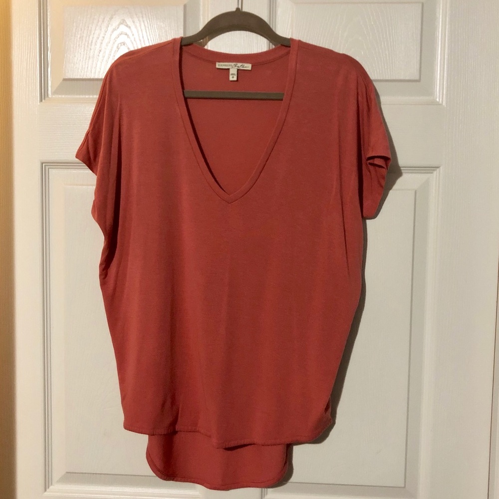 Express One Eleven Coral Pink V-Neck Tee